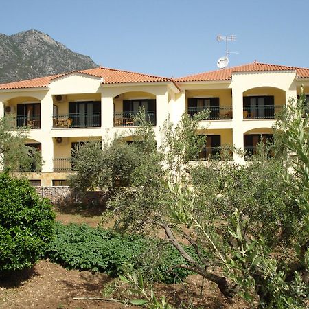 Hotel Patelis Poúlithra 외부 사진
