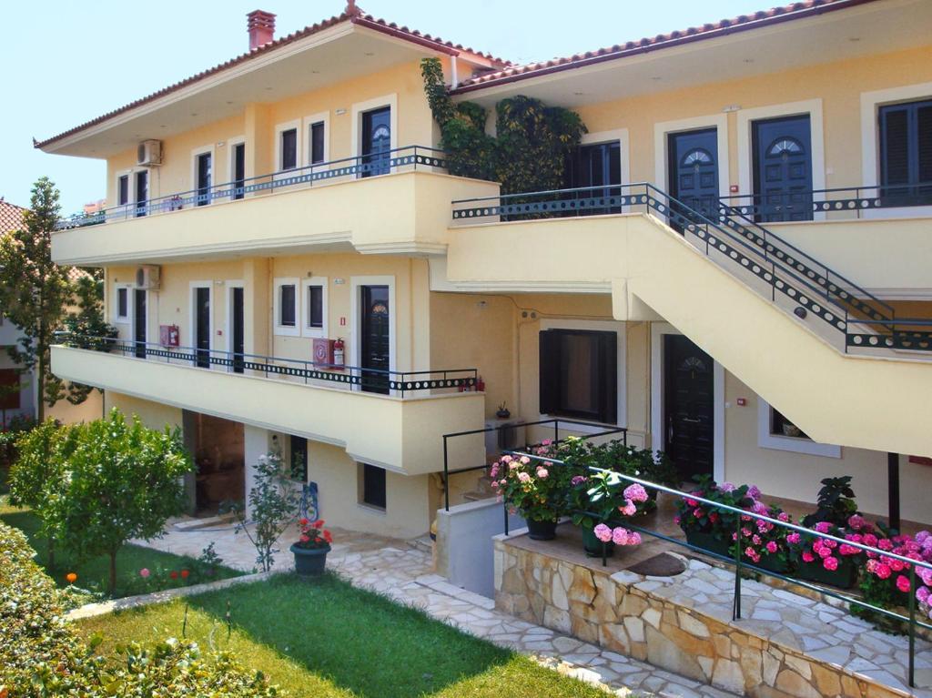 Hotel Patelis Poúlithra 외부 사진