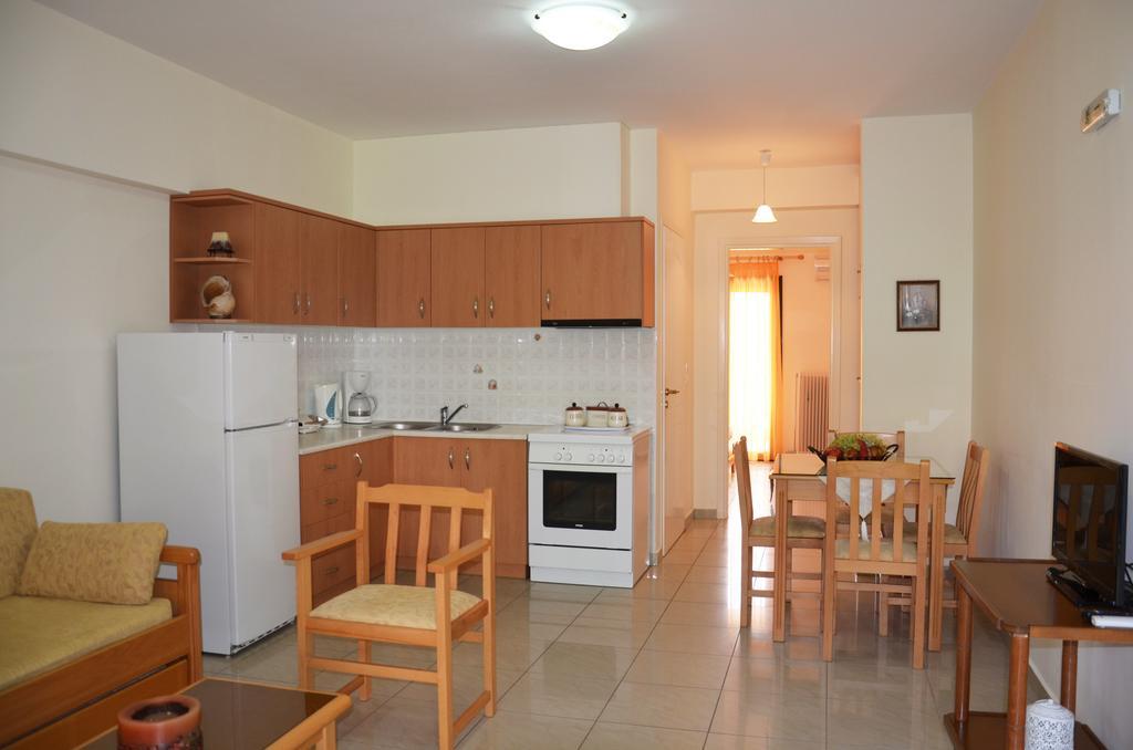 Hotel Patelis Poúlithra 외부 사진